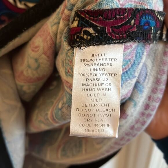 ⚡️ 3 for $30 ⚡️ London Times Scroll/Geometric Print Dress - Picture 10 of 11